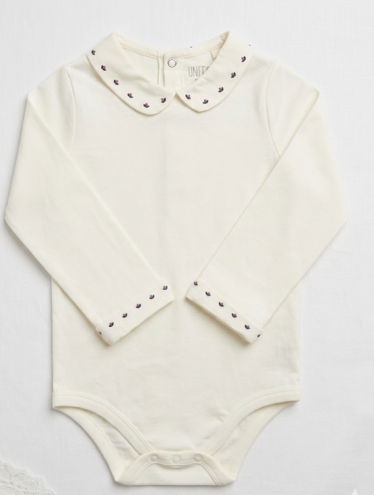 Body cuello y puños de tulipán