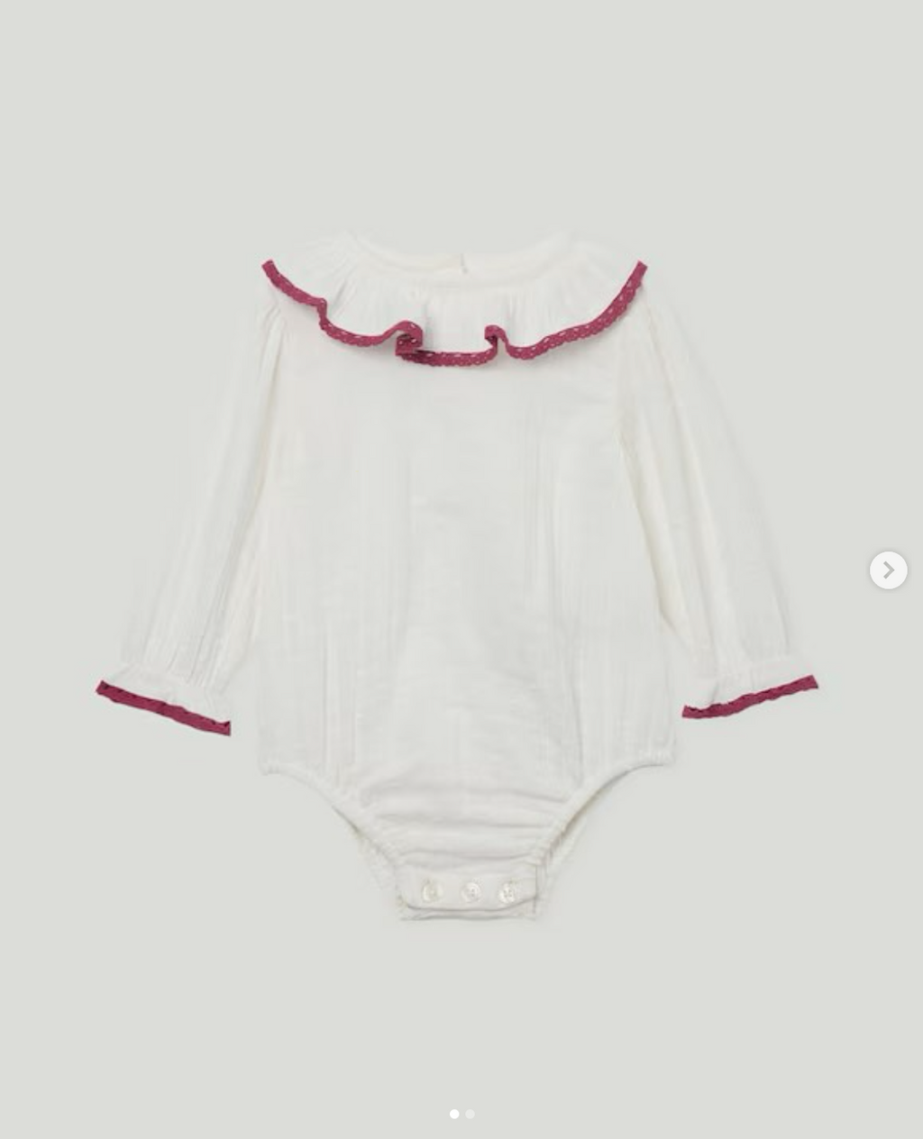 Body cuello olan borde rojo