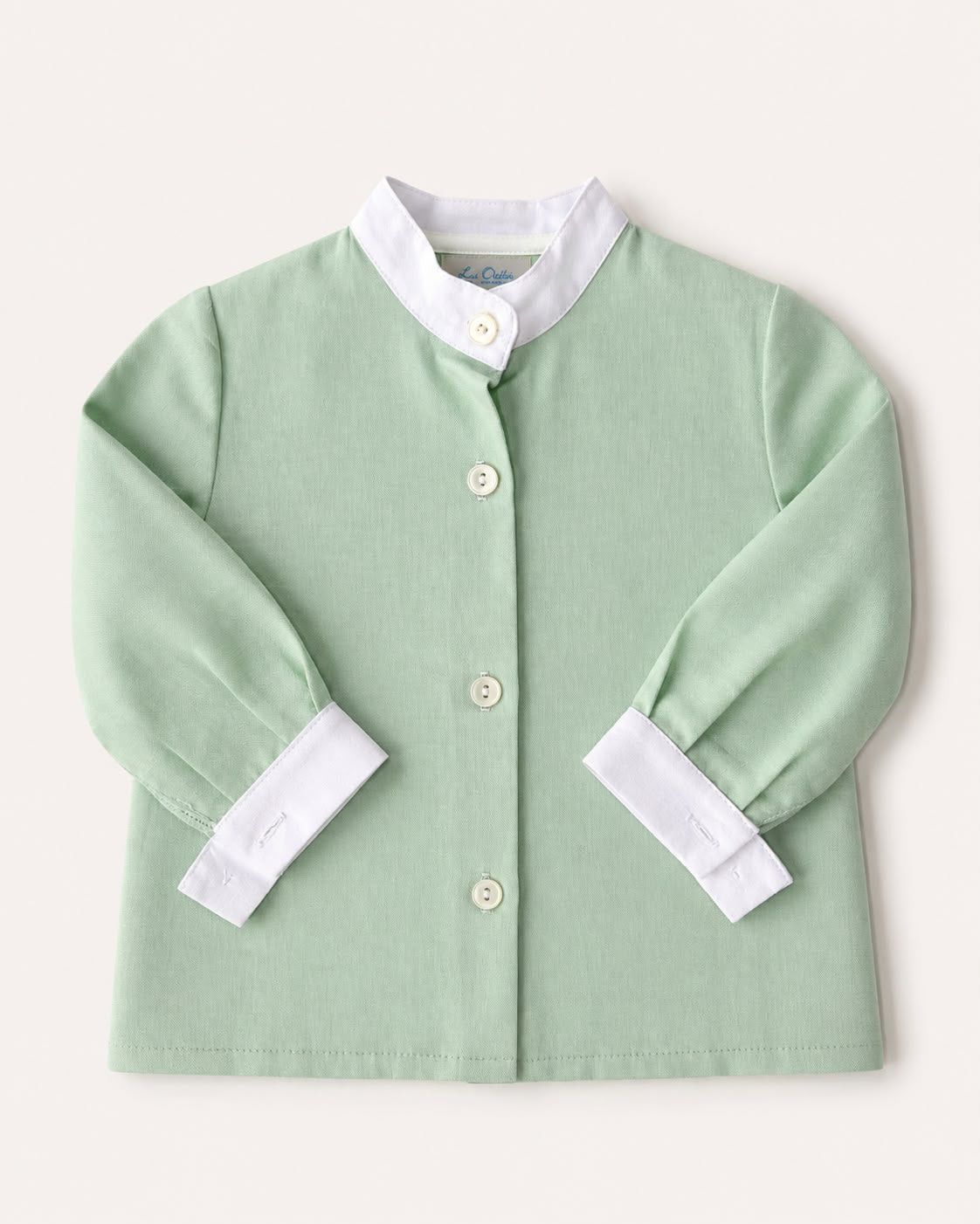 Camisa Oxford Verde con Puños y Cuello Blanco